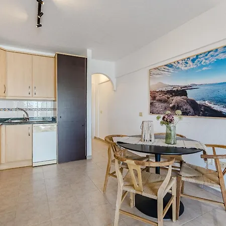 Costa Caleta * 阿德耶