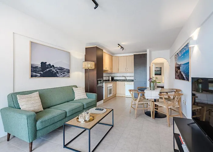 Costa Caleta Daire *